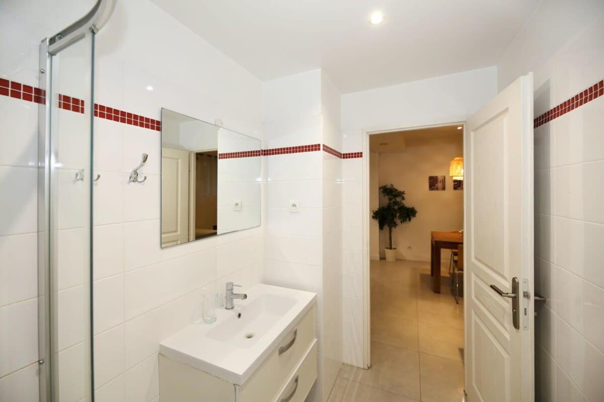 Rdj - Appartement Tout Confort Au Coeur De Paris 5 Exterior photo
